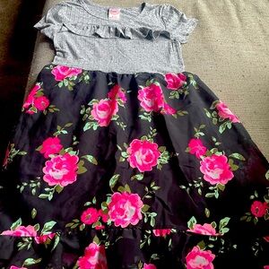 Size 7/8 high low dress
